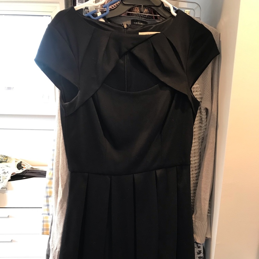 Lauren Conrad keyhole dress